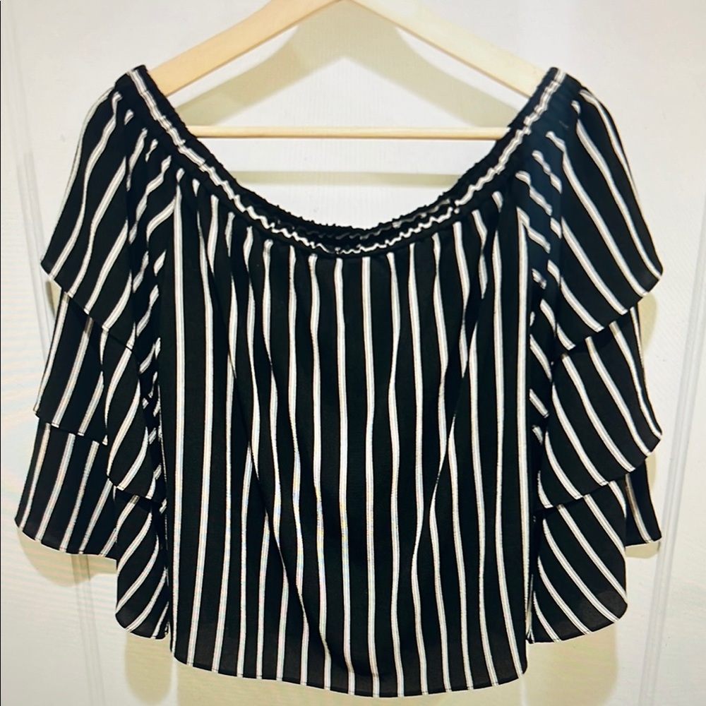 NICHOLAS Black and White Ruffled Blouse